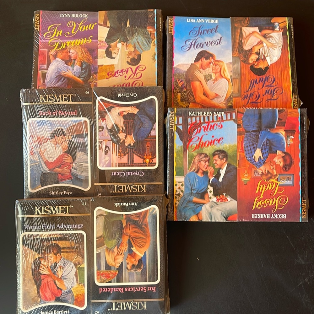 New is packages Kismet book series. Never opened